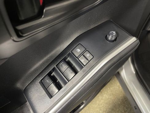 Certified 2025 Toyota Highlander LE image 16