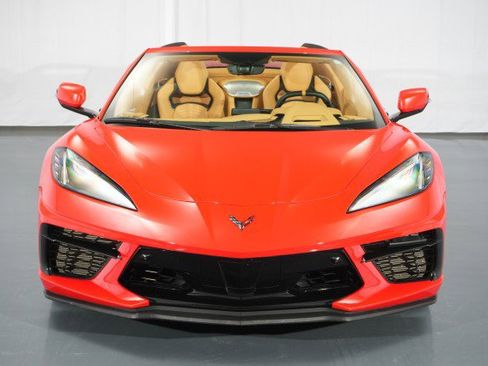 Used 2021 Chevrolet Corvette Stingray Premium Conv w/ Z51 Performance Package image 9