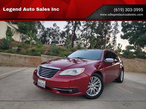 Used 2011 Chrysler 200 Limited image 1