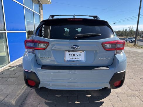 Used 2021 Subaru Crosstrek 2.5i Limited AWD/4WD image 6