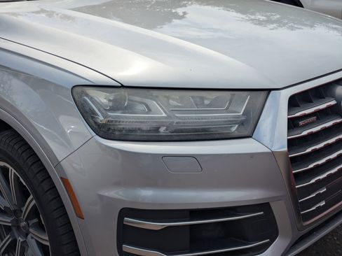 Used 2017 Audi Q7 3.0T Prestige image 7