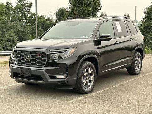 Used 2022 Honda Passport TrailSport image 1