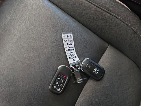 Used 2025 Honda Odyssey Touring image 38