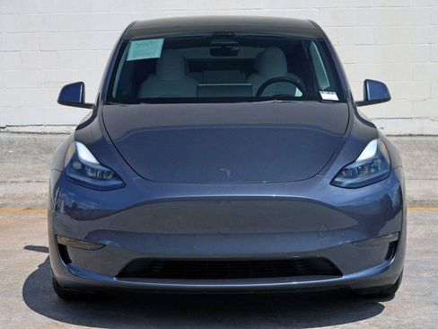 Used 2023 Tesla Model Y Performance AWD/4WD image 46