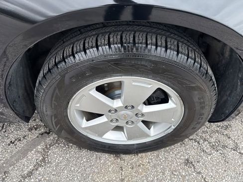 Used 2011 Chevrolet Impala LT image 9