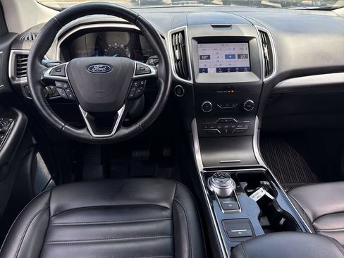 Used 2019 Ford Edge SEL w/ Equipment Group 201A AWD/4WD image 22
