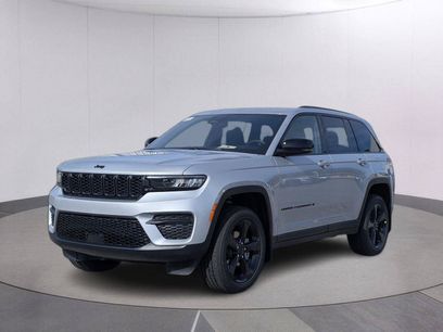 New 2025 Jeep Grand Cherokee Altitude