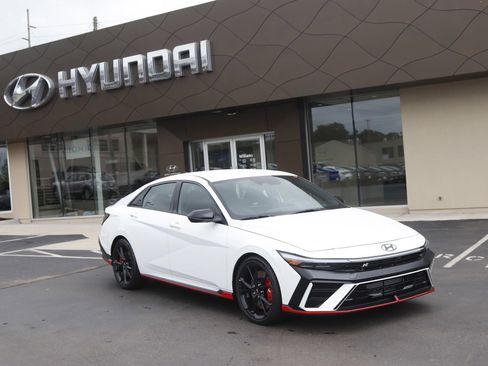 New 2025 Hyundai Elantra N image 1