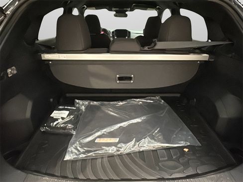 Used 2024 Subaru Crosstrek 2.5i Sport w/ Crosstrek Mirror Package image 21