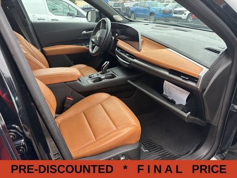 Used 2024 Cadillac XT4 Sport AWD/4WD image 50