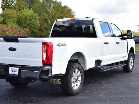 Certified 2024 Ford F250 XLT image 3
