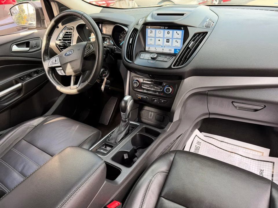 Used 2018 Ford Escape SEL AWD/4WD image 21