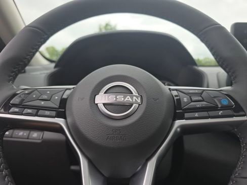 New 2025 Nissan Altima 2.5 SL image 15