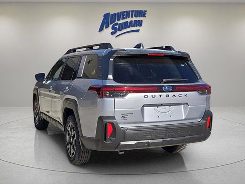 Certified 2026 Subaru Outback Limited AWD/4WD image 8