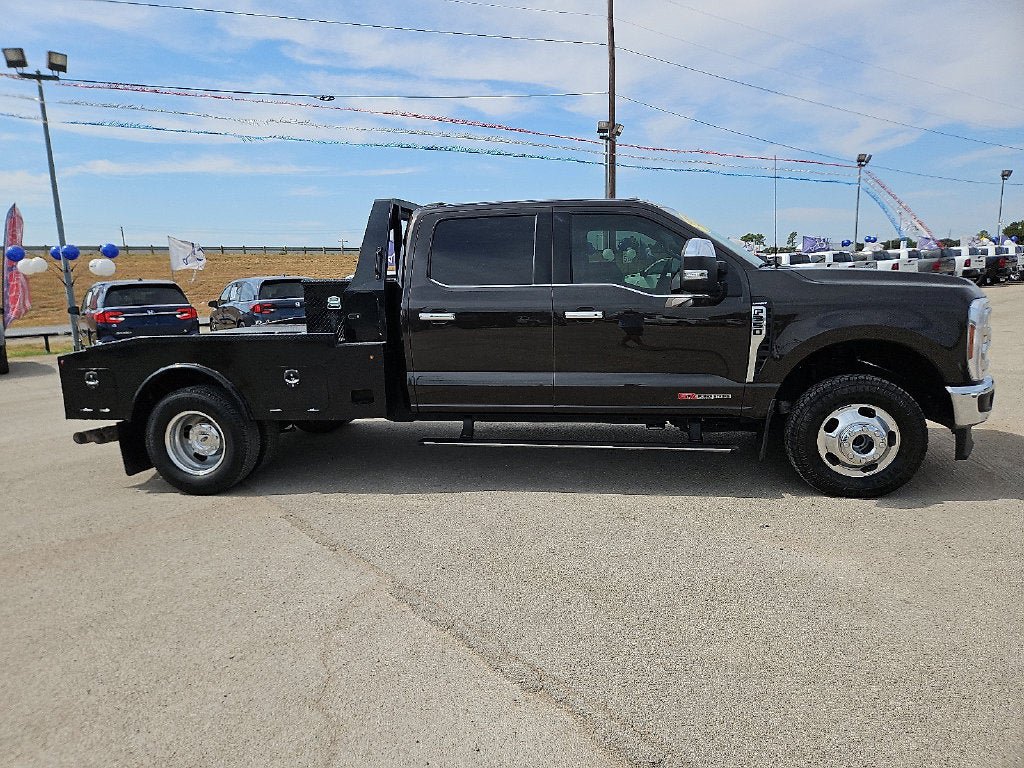 Used 2024 Ford F350 Lariat w/ Lariat Ultimate Package AWD/4WD image 9