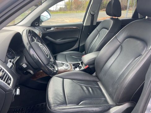 Used 2016 Audi Q5 2.0T Premium Plus w/ Technology Package image 4