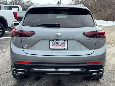 Used 2024 Buick Envision Sport Touring image 5