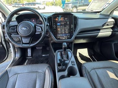Used 2024 Subaru Crosstrek 2.5i Limited AWD/4WD image 18
