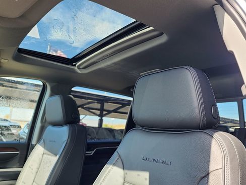 New 2026 GMC Sierra 2500 Denali w/ Denali Reserve Package image 19