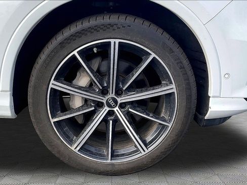 Used 2022 Audi Q7 3.0T Premium Plus image 33