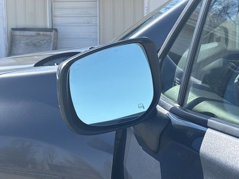 Used 2021 Subaru Forester Premium image 14