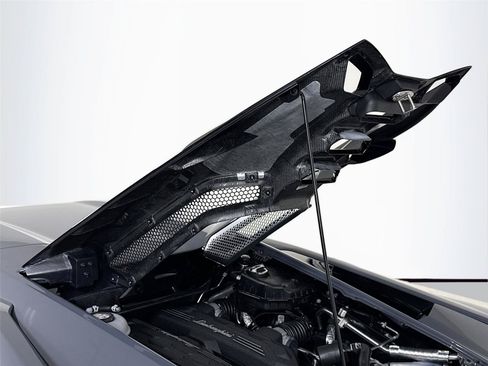 Used 2025 Lamborghini Revuelto AWD/4WD image 26