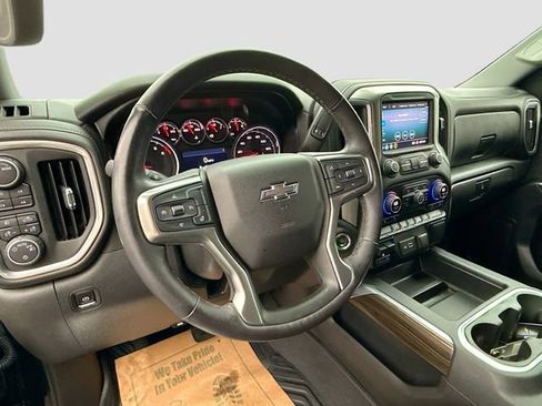 Used 2021 Chevrolet Silverado 1500 RST image 12