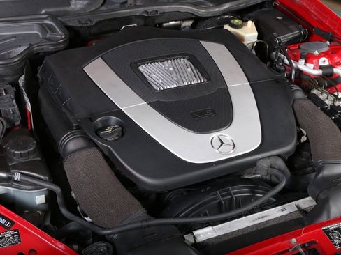 Used 2005 Mercedes-Benz SLK 350 w/ Entertainment Pkg image 9