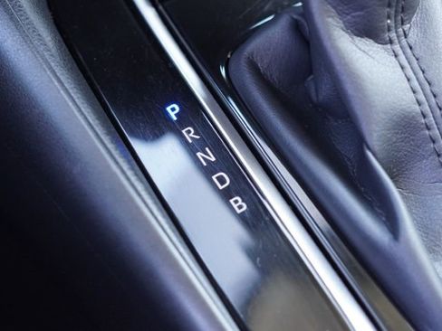Used 2022 Toyota Corolla LE FWD image 28