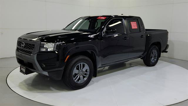 Certified 2025 Nissan Frontier SV RWD image 3