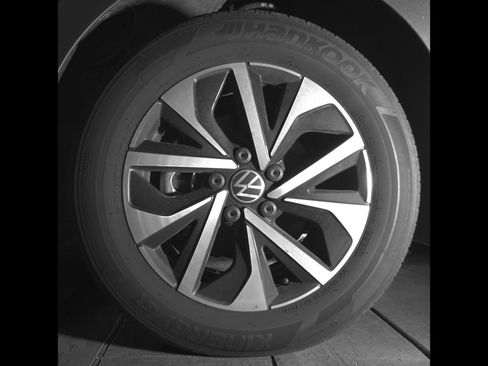 Certified 2023 Volkswagen Jetta S FWD image 11