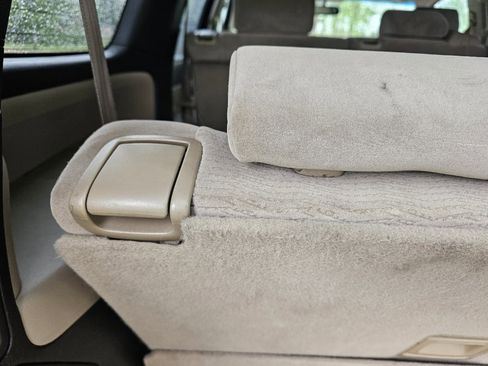 Used 2008 Toyota Sequoia SR5 AWD/4WD image 33