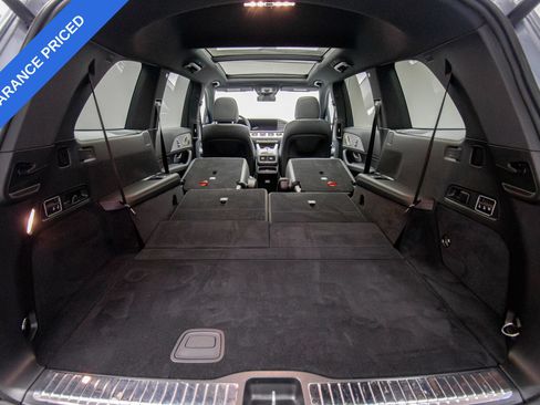 Used 2025 Mercedes-Benz GLS 450 4MATIC image 43