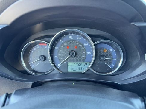 Used 2015 Toyota Corolla LE image 12