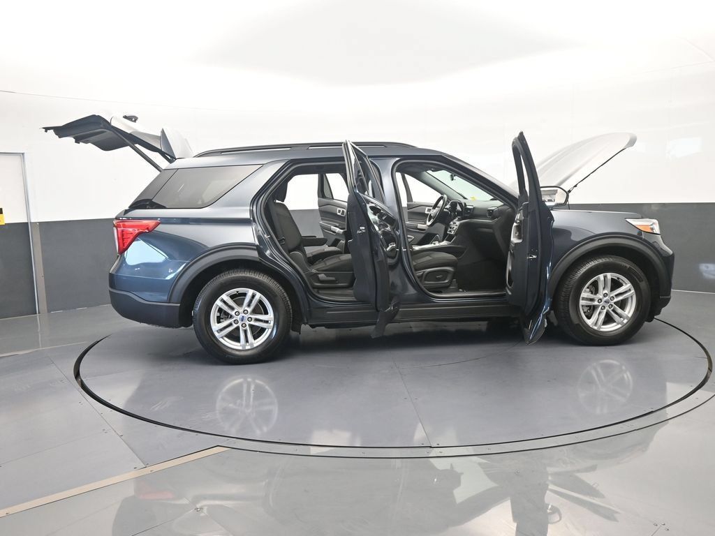 Used 2023 Ford Explorer XLT RWD image 68