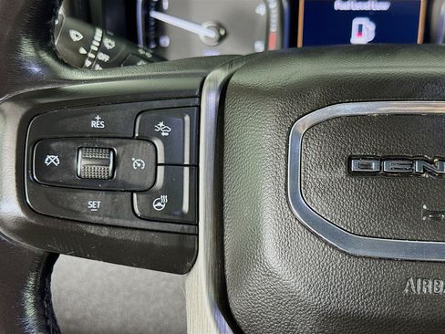 Used 2021 GMC Sierra 2500 Denali w/ Denali Ultimate Package image 13