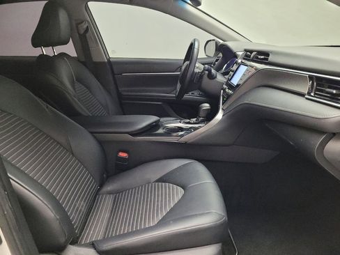 Used 2018 Toyota Camry SE w/ Convenience Package image 21