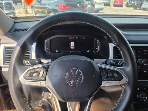 Used 2022 Volkswagen Atlas SE AWD/4WD image 15