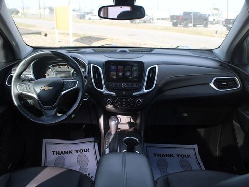 Used 2018 Chevrolet Equinox Premier image 29