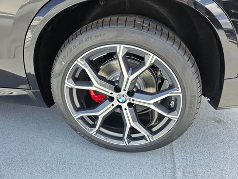 New 2026 BMW X5 sDrive40i image 6