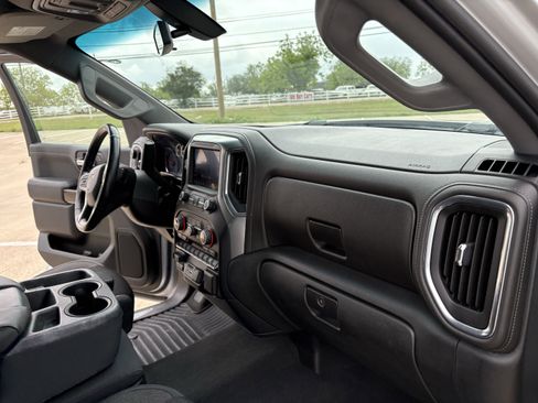 Used 2019 Chevrolet Silverado 1500 LT w/ Texas Edition RWD image 16