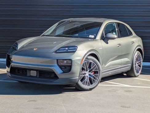 New 2025 Porsche Macan 4S Electric image 1