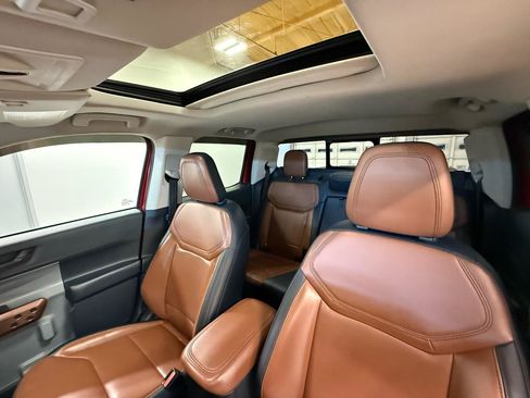 Used 2022 Ford Maverick Lariat w/ Lariat Luxury Package AWD/4WD image 12