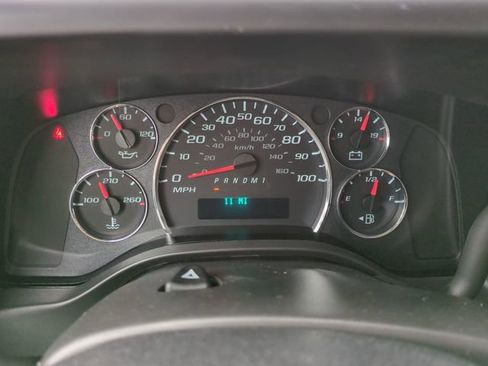 New 2025 Chevrolet Express 2500 Work Van w/ Driver Convenience Package image 26