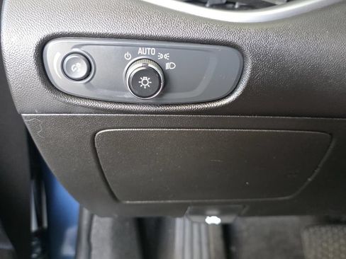 Used 2025 Chevrolet Malibu LT FWD image 22