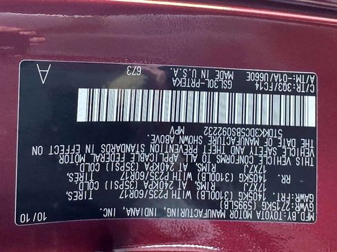 Used 2011 Toyota Sienna LE image 37