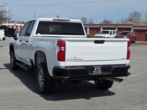 Used 2022 Chevrolet Silverado 2500 W/T w/ WT Convenience Package image 4