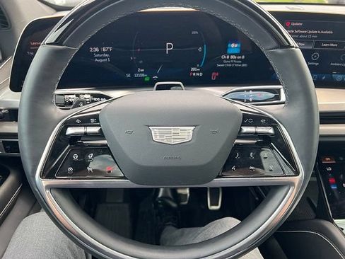Certified 2026 Cadillac Vistiq Sport w/ LPO, Floor Liner Package AWD/4WD image 26