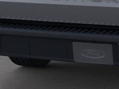 New 2025 Ford Maverick XL w/ Equipment Group 101A image 23