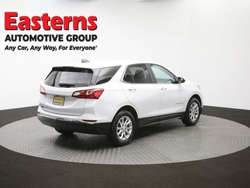 Used 2021 Chevrolet Equinox LT FWD image 39